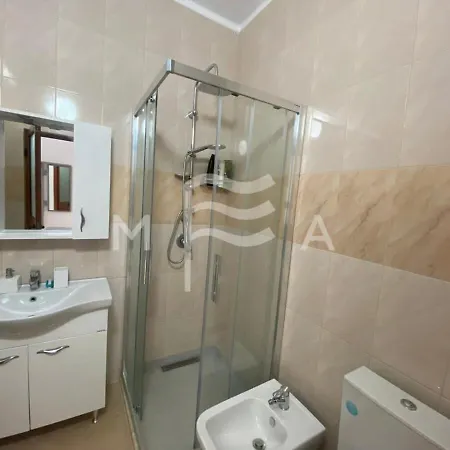 Seaview 616 Мини-отель